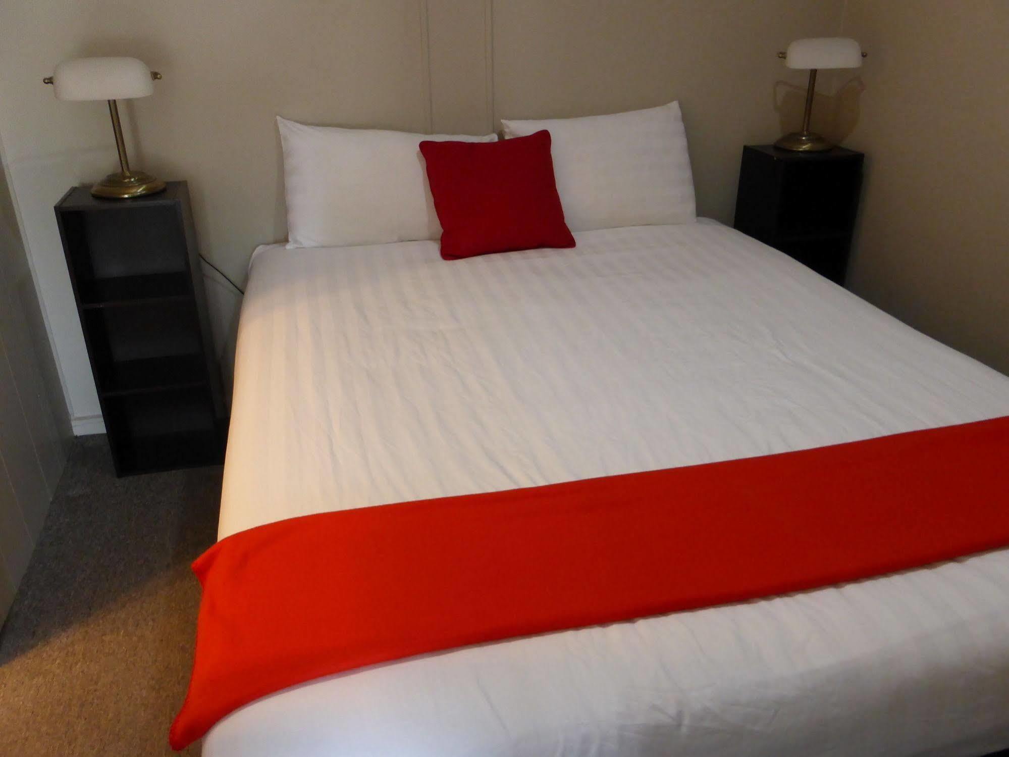 Smerdon Lodge Motel Horsham Ngoại thất bức ảnh