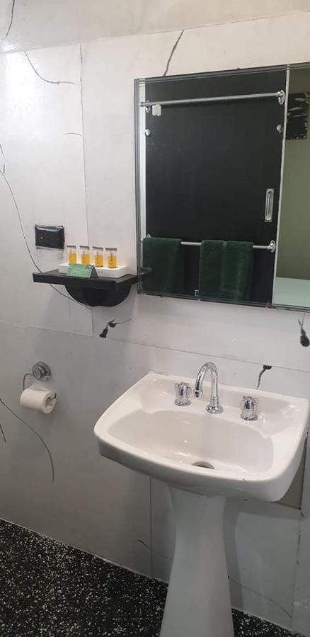 Smerdon Lodge Motel Horsham Ngoại thất bức ảnh